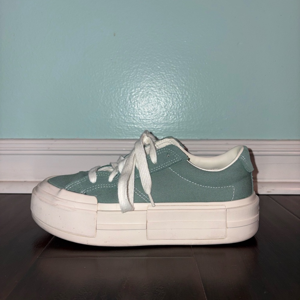 Converse Herby Green Unisex Platform Sneakers